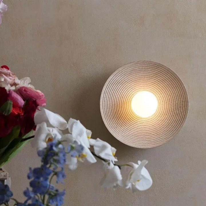 Solora Wall Light