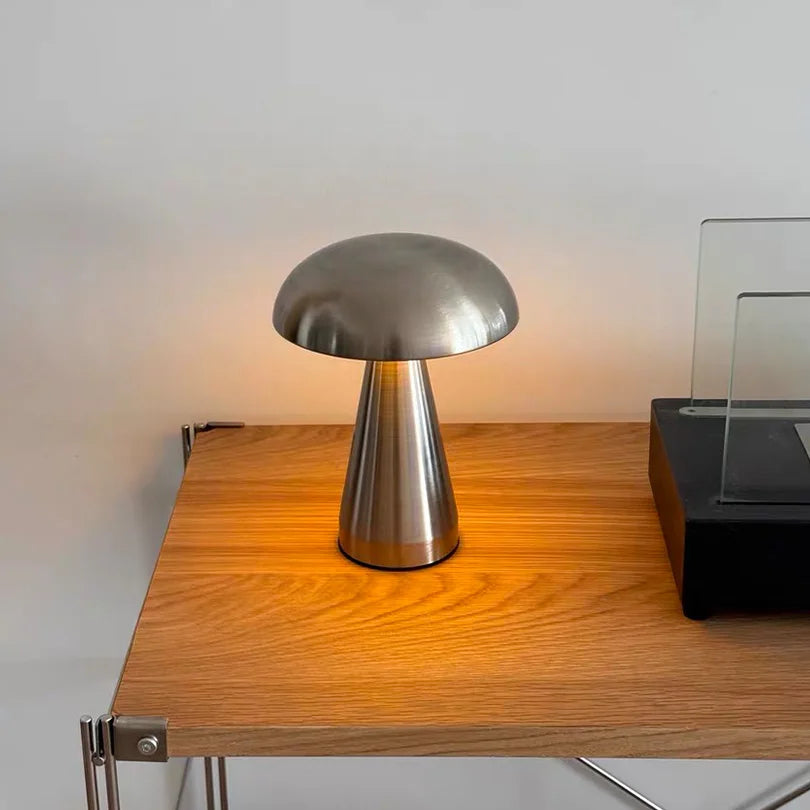 Solune Mushroom Portable Lamp
